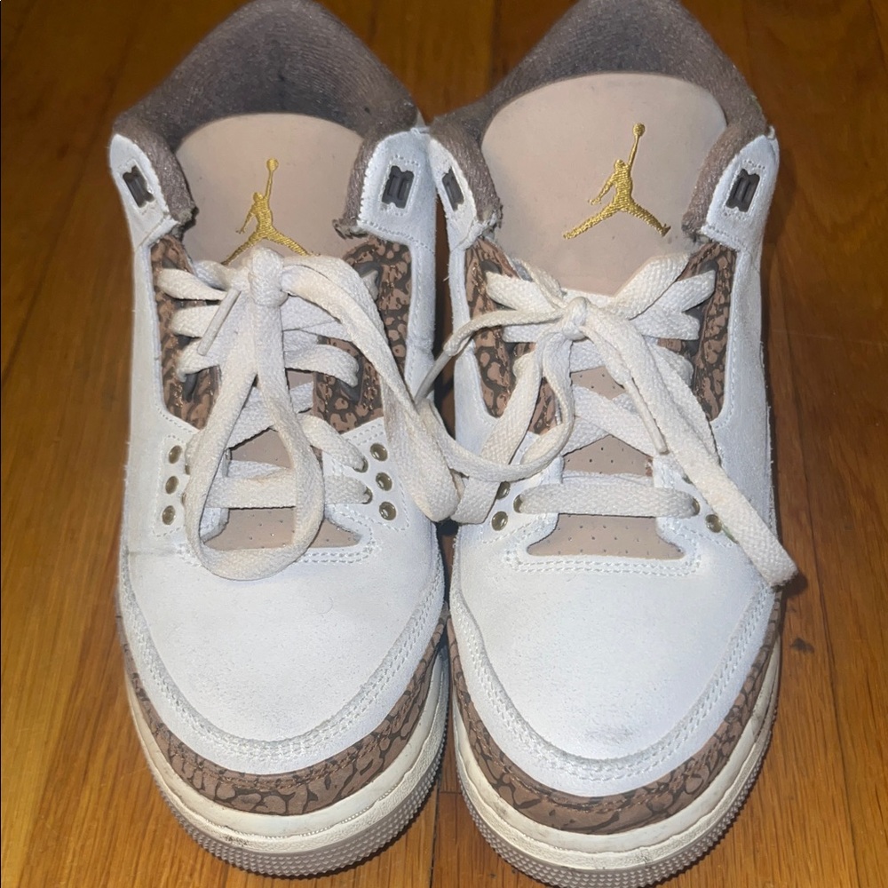 Jordan Kids Sneakers in White and Brown with Gold Highlights